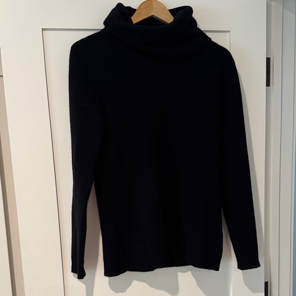 Polo Ralph Lauren Black  Cashmere Turtleneck Sweater
